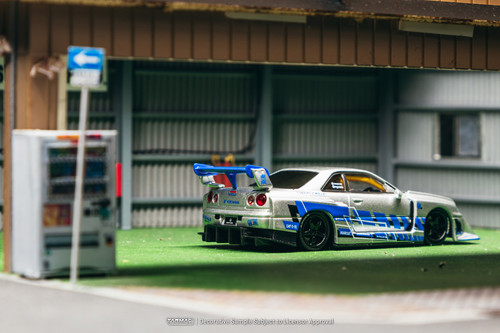 1/64 Tarmac Works Nissan Skyline GT-R R34 LB-ER34 Super Silhouette SKYLINE MGMINI (Silver) Diecast Car Model
