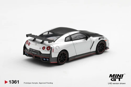 1/64 Mini GT 2024 Nissan Skyline GT-R R35 Nismo (Silver) Diecast Car Model