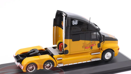 1/43 Hachette 1977 Kenworth T2000 Truck (Yellow & Black) Diecast Model