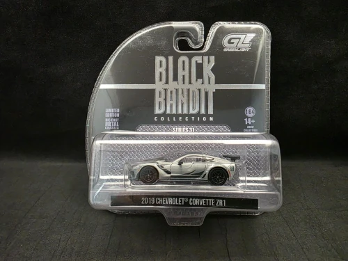 CHASE CAR 1/64 Greenlight 2019 Chevrolet Corvette ZR1 (Chrome Silver) Diecast Car Model