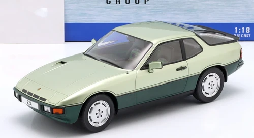 1/18 ModelCarGroup 1979 Porsche 924 Turbo (Light Green & Dark Green) Diecast Car Model