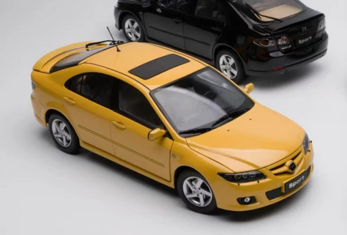 1/18 YC Model 2006-2008 1st Generation Mazda 6 / Mazda Atenza (Yellow) Diecast Car Model