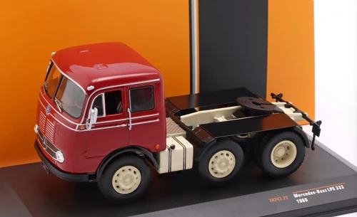 1/43 Ixo 1960 Mercedes-Benz LPS 333 SZM (Red) Diecast Car Model