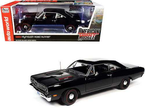 1969 Plymouth HEMI 426 RoadRunner Hardtop Tuxedo Black "Hemmings Muscle Machines" Magazine Cover Car (August 2009) 1/18 Diecast Model Car by Autoworld