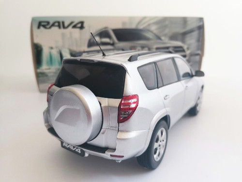 1/18 Dealer Edition Toyota RAV4 RAV 4 3rd Generation (XA30; 2005–2016) (Silver) Diecast Car Model