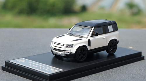 1/64 Dealer Edition 2020 Land Rover L663 Defender 90 (White) Car Model