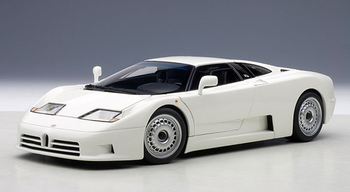 1/18 AUTOart Signature Bugatti EB110 GT (White) Car Model