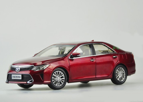 1/18 2015 Dealer Edition Toyota Camry (Red) Diecast Car Model