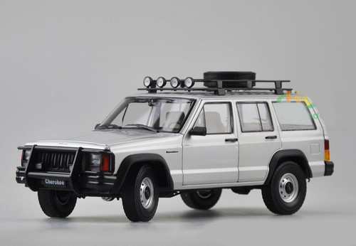 1/18 Dealer Edition Classic Jeep Cherokee (Silver) Diecast