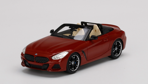 お得特価1/18　BMW Z4 M40 2018 G29 限定車　フローズン　グレー 未展示品 ミニカー ノレブ