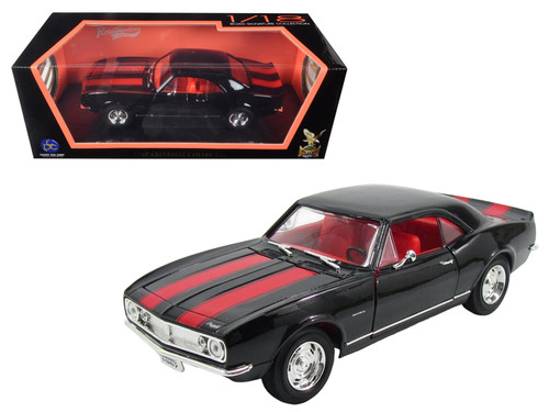 1966 Chevrolet Camaro 1/18ミニカー 1967 Chevrolet Camaro Z/28 Black with Red Stripes 1/18 Diecast