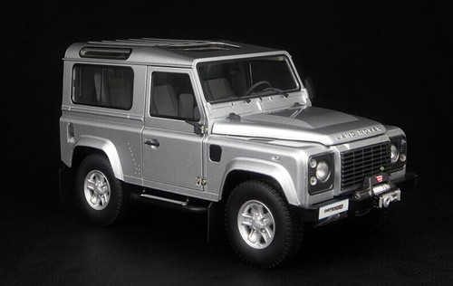 1/18 Kyosho Land Rover Defender 90 Short Wheelbase (Silver) Diecast Car Model