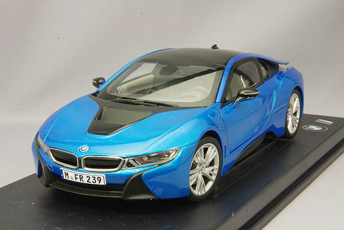 1/18 Dealer Edition BMW i8 (Blue) Diecast Car Model