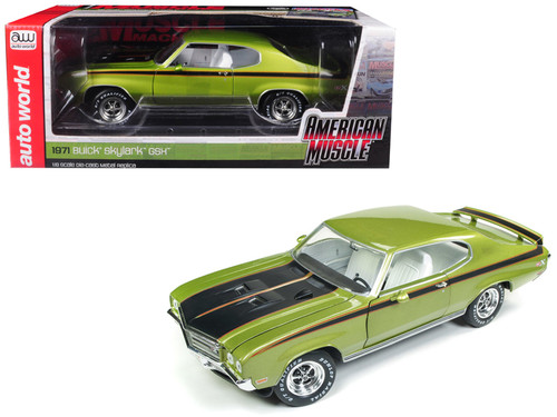 1971 Buick Skylark GSX Limemist Green with White Interior "Hemmings Muscle Machines" Magazine Limited Edition to 300 pieces Worldwide 1/18 Diecast Model Car by Autoworld