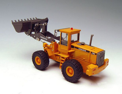 Cararama ボルボ L150C BULLDOZER 1/50 【VOLVO ブルドーザー 重機 建機】