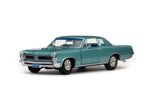 1/18 Sunstar 1965 Pontiac GTO (Green) Diecast Car Model