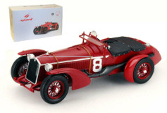 1/18 Spark Alfa Romeo 8C No.8 Winner Le Mans 1932 R. Sommer - L. Chinetti Resin Car Model