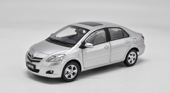 1/18 Dealer Edition Toyota Yaris / Vios (Silver) 2nd Generation (XP90; 2007–2013) Diecast Car Model