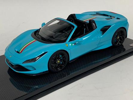 1/18 MR Collection Ferrari F8 Tributo Spider (Baby Blue w/ Italian