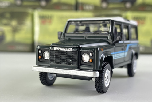 MiniGT Land Rover Defender 110 チェイス2台 4-1__86633.1620478468.500.333.