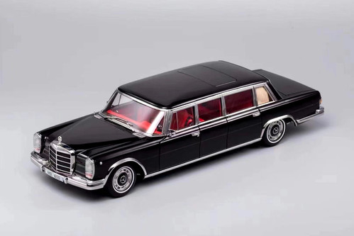 1/18 Mercedes-Benz Mercedes Pullman S600 (Pearl Black) Diecast Car Model