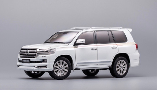 1/18 トヨタ Land Cruiser VX-R LC80 White 1/18 Kengfai Toyota Land Cruiser 80 LC80 Stock Edition