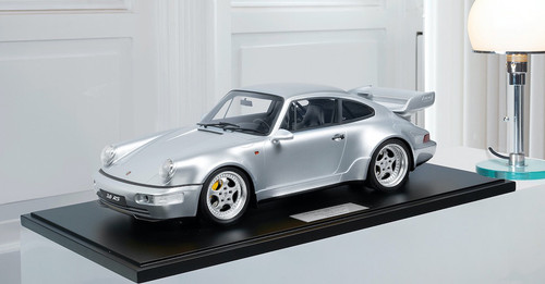 1/8 Minichamps 1992 Porsche 911 (964) Turbo S (Speed Yellow