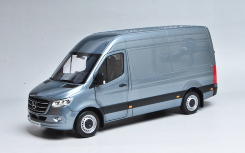 Norev 1:18 Mercedes Benz Sprinter