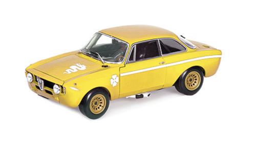 PMA製 ALFA ROMEO GTA 1300 JUNIOR 1/18 1/18 Minichamps 1971 Alfa Romeo GTA 1300 Junior (Yellow) Diecast