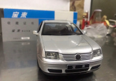 1/18 Dealer Edition Volkswagen VW Jetta R / Bora R (Silver) 4th generation (A4, Typ 1J; 1999–2005) Diecast Car Model