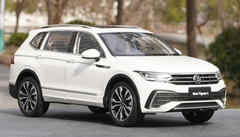 1/18 Dealer Edition 2022 Volkswagen VW Tiguan L (White) Diecast Car Model