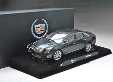 1/18 Dealer Edition Cadillac XTS (Grey) Diecast Car Model