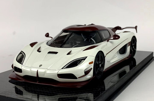 1/18 Frontiart Koenigsegg Agera RS (Pearl White & Maroon