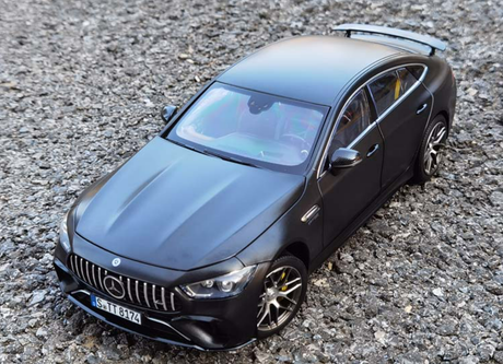 1/18 NOREV MERCEDES BENZ AMG GT 63 Sカスタム NOREV 2022 Mercedes Benz AMG GT 63 S MOPF Red (Dealer Ed) 1:18