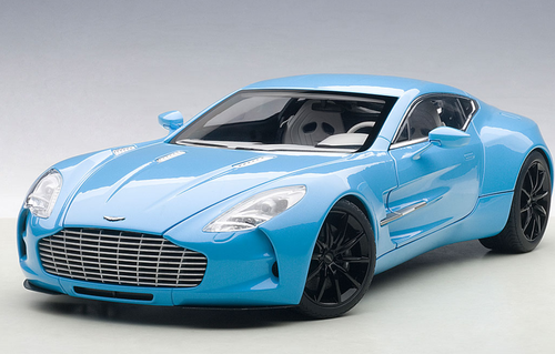 Auto Art 1/18 Aston Martin One-77 Diecast Model Car Used Not