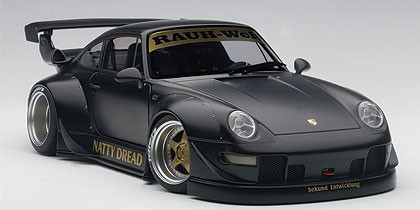 1/18 AUTOart Porsche 911 RWB 993 (MATT BLACK/GOLD WHEELS) Car
