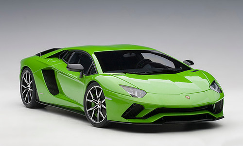 1/18 AUTOart Lamborghini Aventador S (Verde Mantis Pearl Green