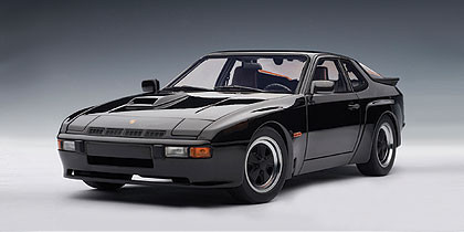 オートアートPorsche 924 ブラック 1/18 1/18 AUTOart PORSCHE 924 CARRERA GT 1980 - BLACK Diecast Car Model