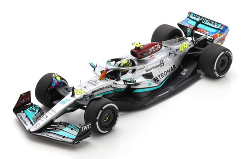 Amazon.com: Minichamps Mercedes-AMG Petronas F1 Team W15 E