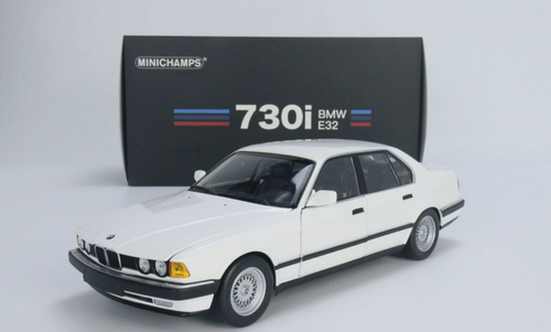 1/18 Minichamps 1986 BMW 730i (E32) (Dark Blue) Diecast Car