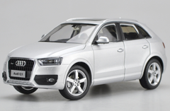 1/18 Dealer Edition Audi Q3 (Silver) Diecast Car Model