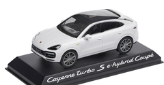 1/43 Dealer Edition 2019 Porsche Cayenne Turbo S E-Hybrid Coupe (Carrara White) Car Model