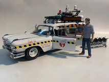 1/18 Hotwheels Hot Wheels Elite 1959 Cadillac Ambulance Ecto-1 Ghostbusters with Figure Diecast Car Model