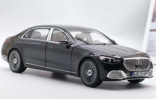 1/18 Norev Mercedes-Benz Mercedes Maybach S680 (Black with Brown