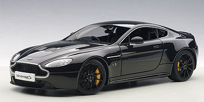 1/18 AUTOart 2015 ASTON MARTIN V12 VANTAGE S (JET BLACK) Diecast