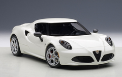 1/18 AUTOart ALFA ROMEO 4C Hardtop (WHITE) Diecast Car Model 70188