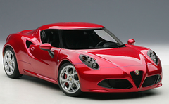 1/18 AUTOart ALFA ROMEO 4C Hardtop (RED) Diecast Car Model 70186