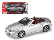 1/18 Motormax Mercedes Benz SLK 55 AMG with Retractable Roof (Silver) Diecast Car Model