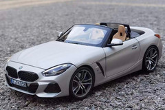 1/18 Norev BMW Z4 G29 (2018–present) (Silver) Diecast Car Model