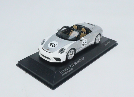 1/43 Minichamps 2019 Porsche 911 Speedster #48 Heritage Package